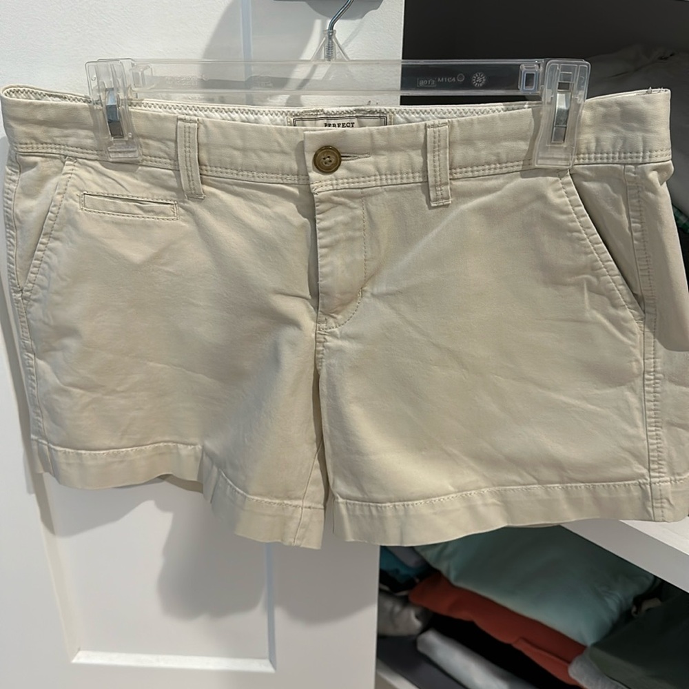Gap shorts - 5” inseam -excellent condition
